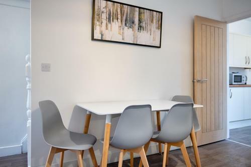 Apartamento Talbot Steel - Place To Stay!