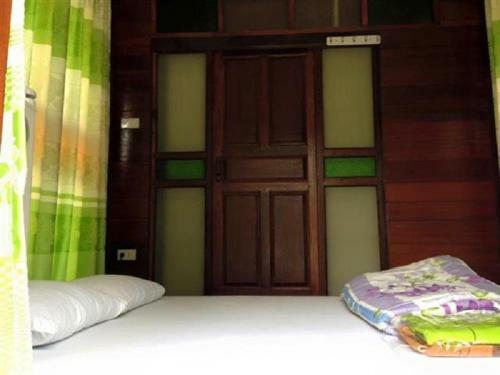 Hotel Sarocha Resort Rayong