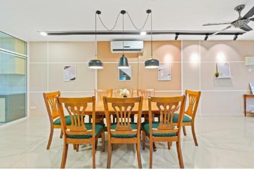 Suraya Homestay Semi-d