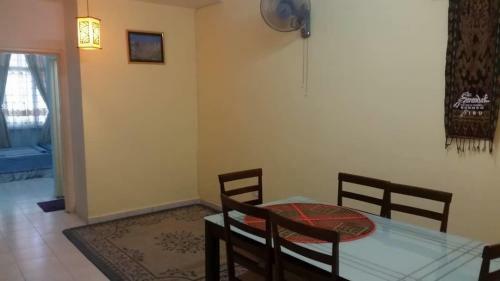 Tasik Utama Homestay Ayer Keroh