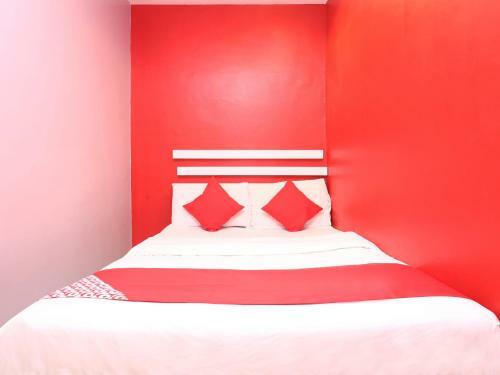 Oyo 89654 My New Home Hotel