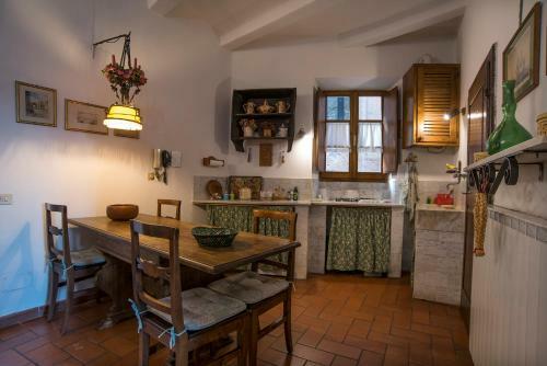 Hotel Castello Di Proceno Albergo Diffuso In Dimora D'epoca