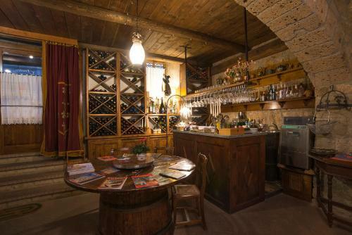 Hotel Castello Di Proceno Albergo Diffuso In Dimora D'epoca
