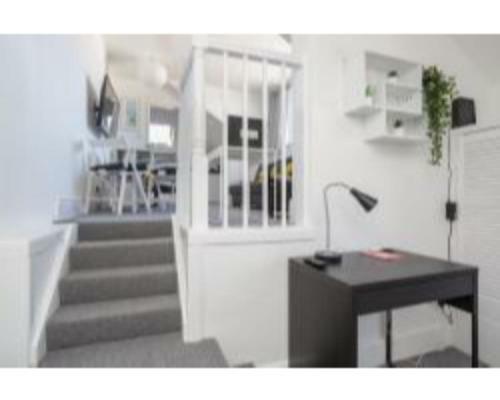 Stopover At Lowcay Apartment C Great For Workers And Groups