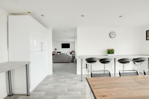 Apartamento Modern 3 Bed Penthouse Apt With Large Balcony