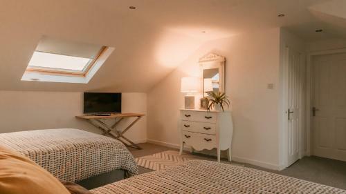 Unique Beach 2 Bedroom Town House, Golf Paradise