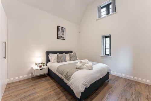 Luxury Converted 1 Bedroom Rugby, Near M1 And M6