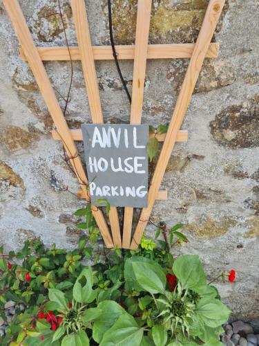 Anvil House, The Old Forge