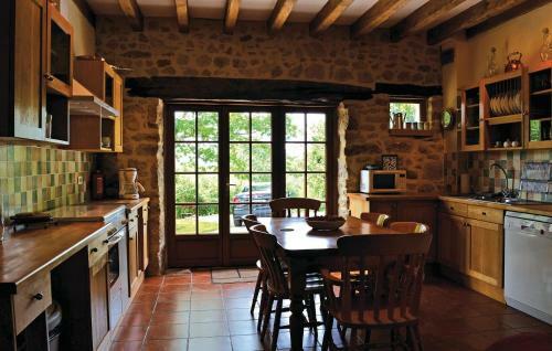 Holiday Home La Geneste O-898