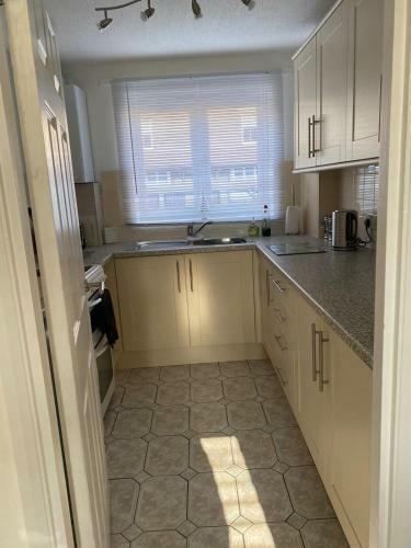 Riverside Park Ground Floor Apartment - St Neots