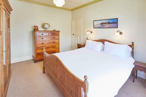 Host & Stay - Edwardian Seaside Town House