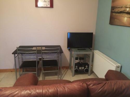16 East Street Sandwick Stornoway