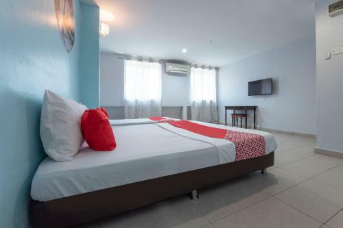 Oyo 90254 D Anugerah Hotel