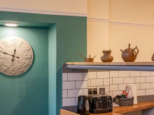 Pass The Keys The Old Bakery - A Stylish, Quiet Home In Sandwich