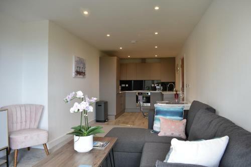 Royal Cliff Luxury Apartments - Pier View