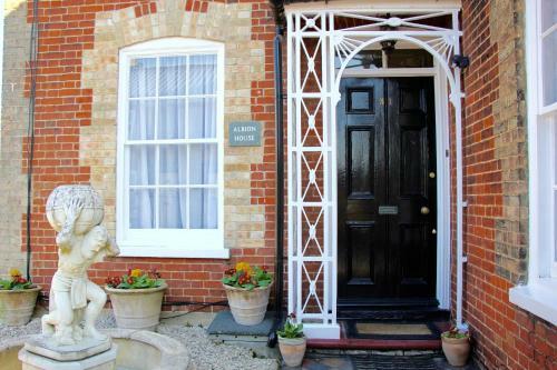 Seaside Luxury House On The Suffolk Coast