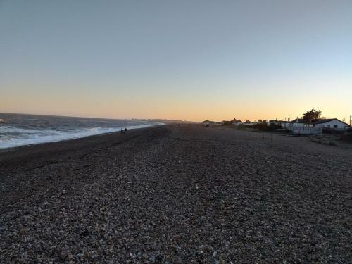 Superior 6 Berth Holiday Home In Suffolk