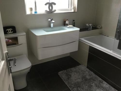 Apartamento Detached 3 Bedroom In South Side