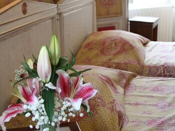 Hotel Chateau De Canisy
