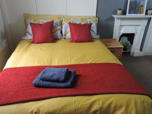 Palmerston House, 5 Bed Sleeps 12
