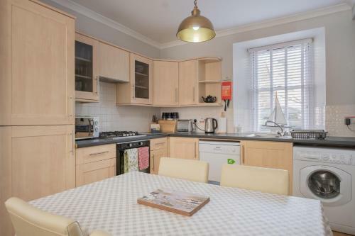 Stonehaven Ground Floor Home With A Spectacular Harbour View.