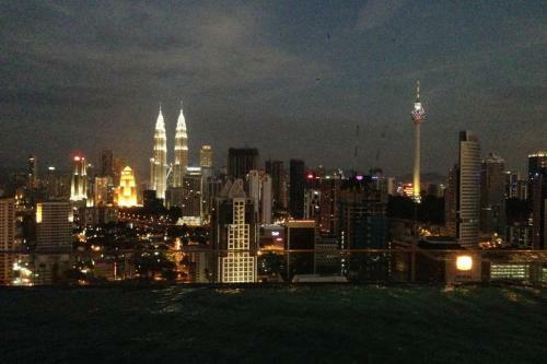 Apartamento Klcc Regalia Suites Infinity Pool Kuala Lumpur