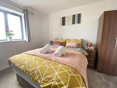 Apartamento Beach Front With Stunning Sea View Holiday Home