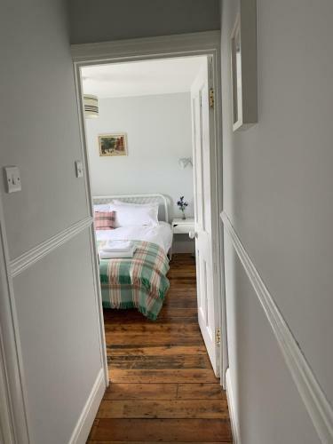 Wonderful Home And Parking