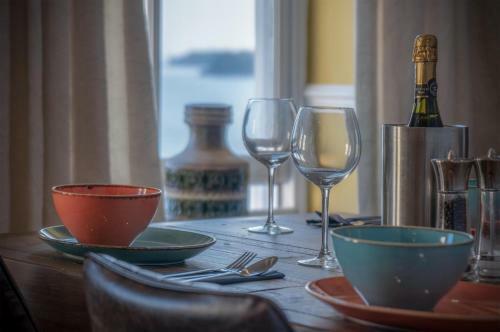 Judith's View - 3 Bedroom Apartment - Tenby