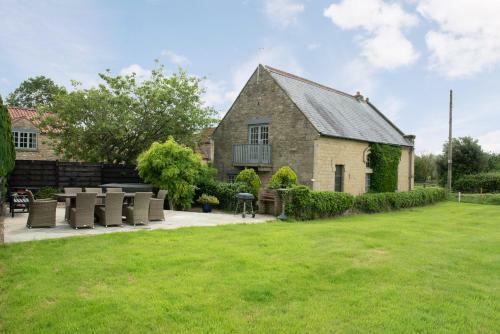 Lodge Sands Farm Cottages