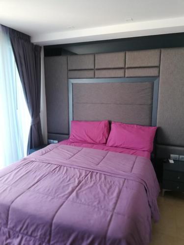 Centara Avenue Apartment 711