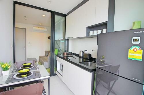 Apartamento The Base, Central Pattaya, 18th Floor, Sea View