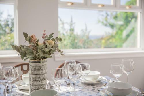 Villa Sea Front Cottage