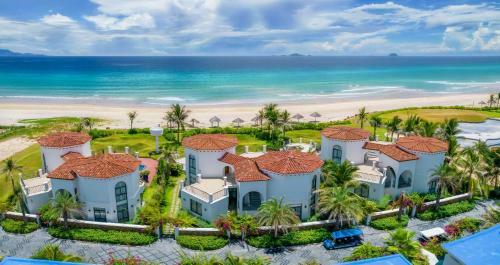 Hotel Aurai Resort Cam Ranh By Pearl