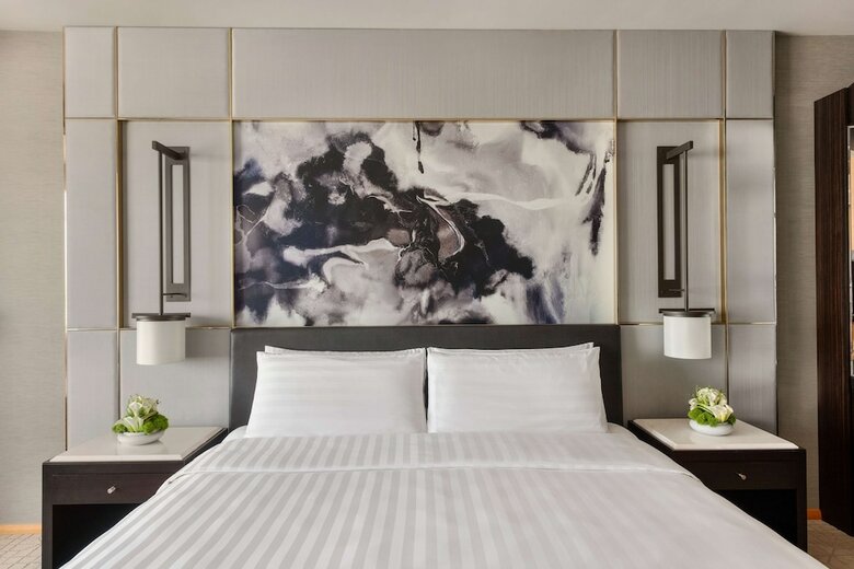 Hotel Shangri-la