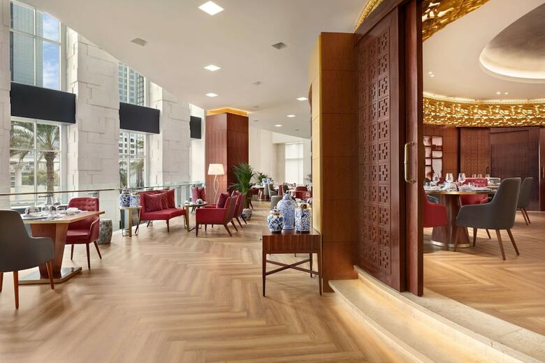 Hotel Shangri-la