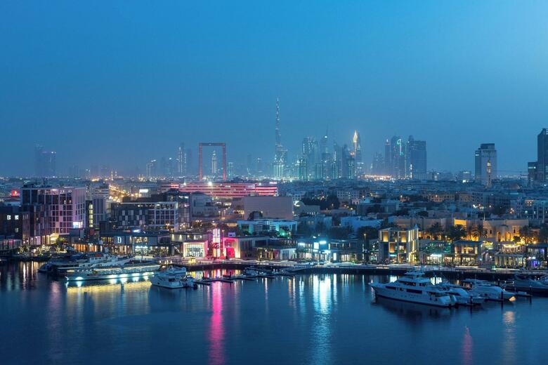 Sheraton Dubai Creek Hotel And Towers