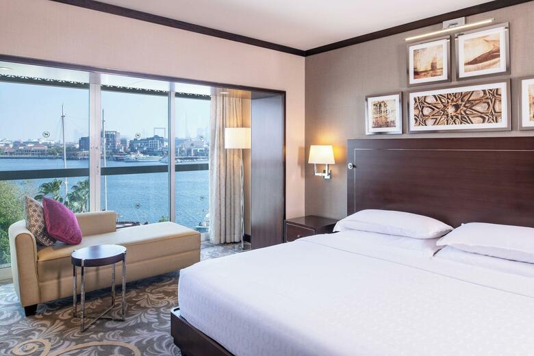 Sheraton Dubai Creek Hotel And Towers