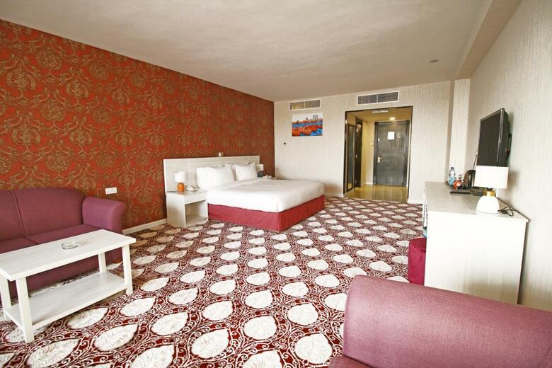 The George Hotel By Saffron, Dubai Creek