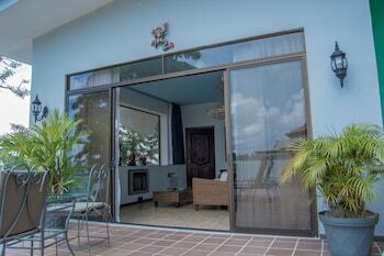 Hotel La Mansion Inn (.)