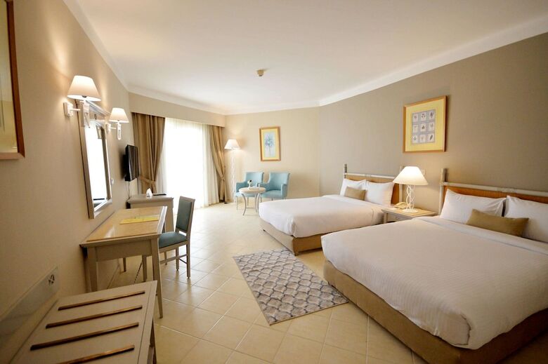 Hotel Oriental Resort