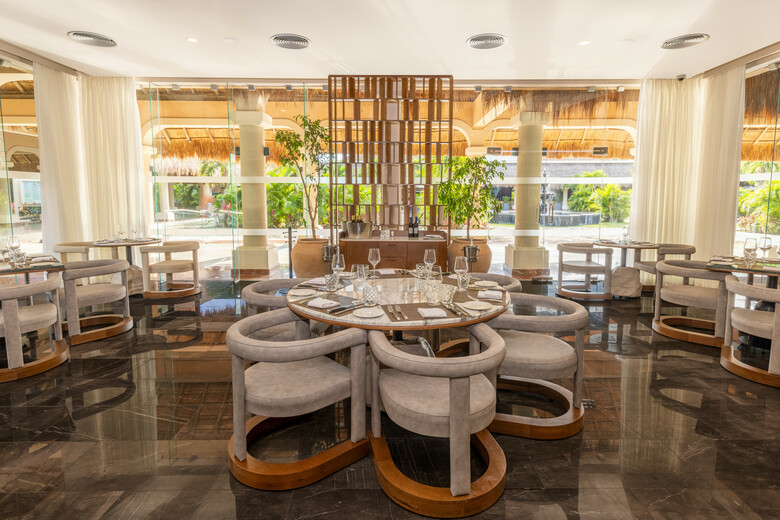 Hotel Grand Palladium Select White Sand Resort & Spa