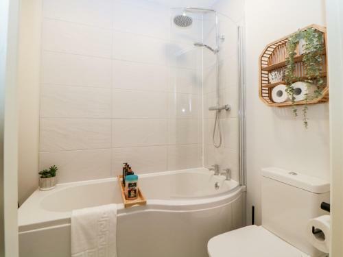 Apartment 7 Oystercatcher Court