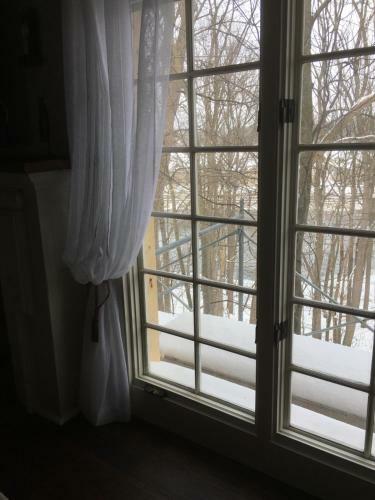 Apartamento The Carriage House Flat - Downtown Paris Canada