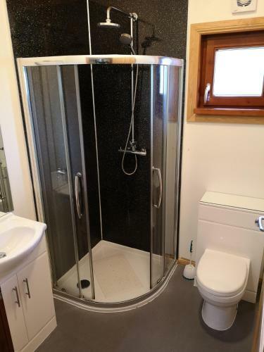Kingfisher Lodge-huntersmoon -warminster-longleat-bath