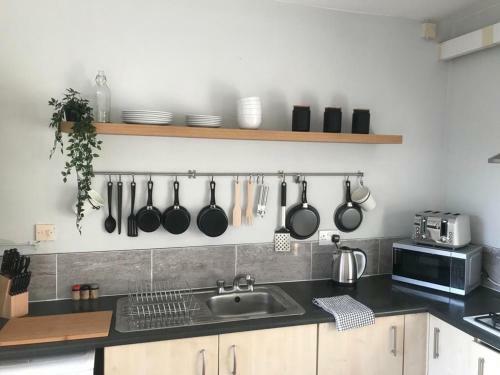 Apartamento Contrator Dig Near Dudley & Smethwick