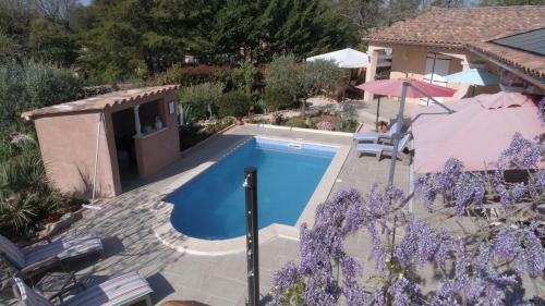 Hostal B&B Villa Les Tamaris