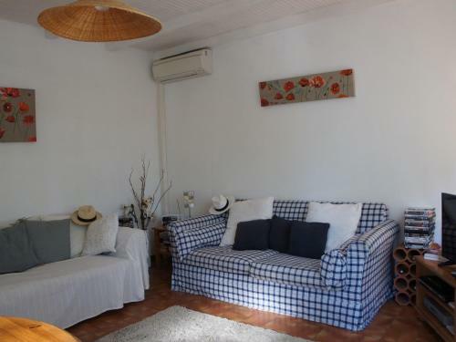 Holiday Home Suzanne Regusse