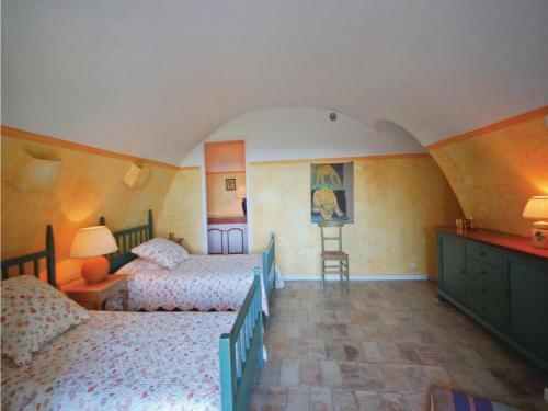 Holiday Home Chemin Des Fumerates