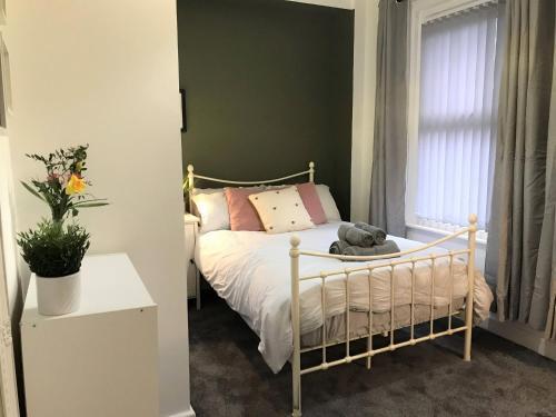 Apartamento Stylish Modern 3-bed House Nr Manchester City Ctr